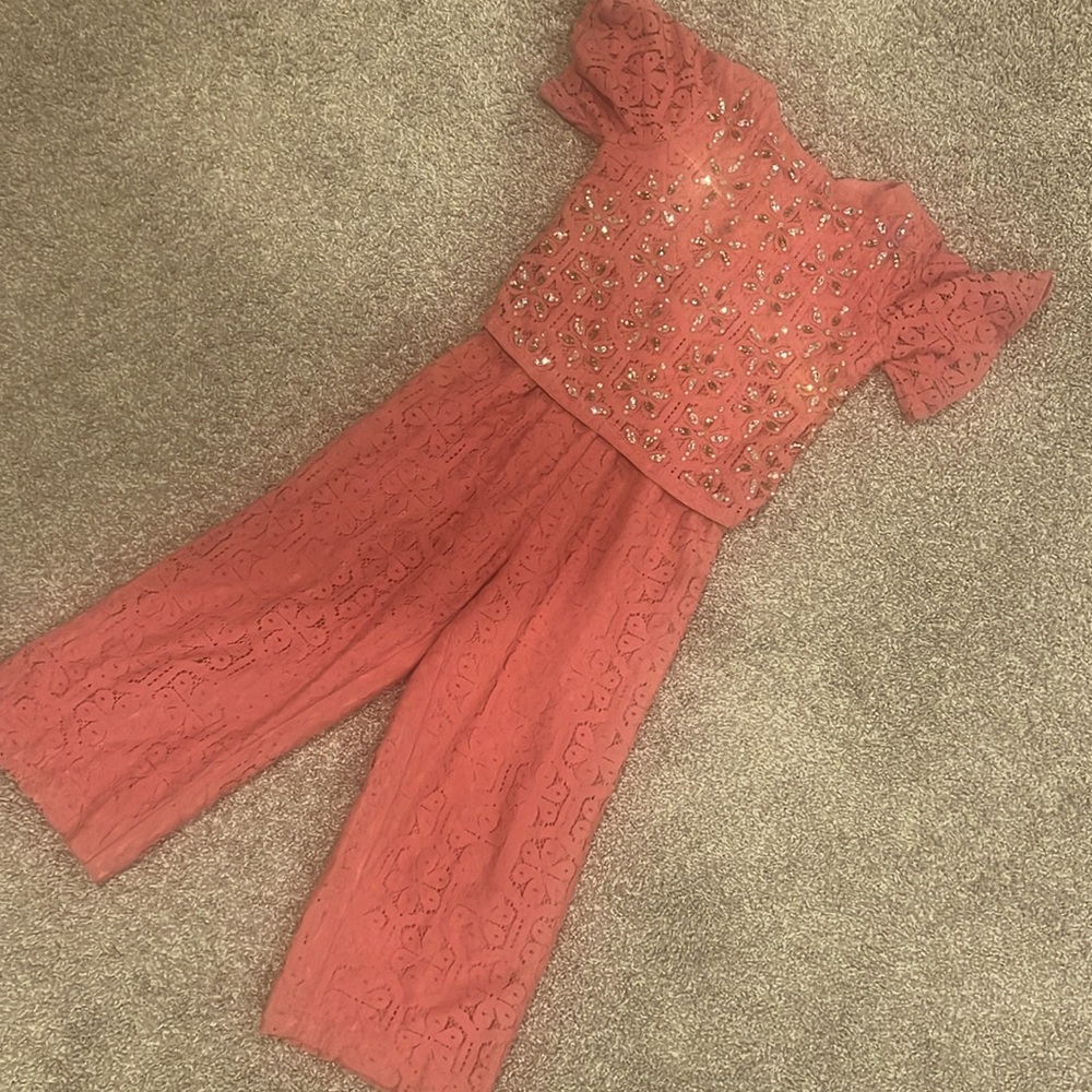 Girl’s jumpsuit